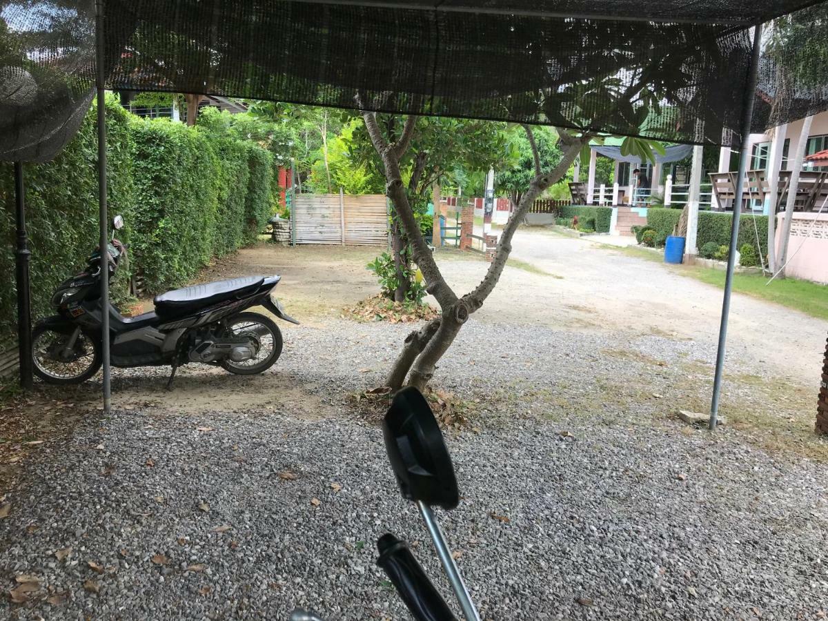 Namaste Resort Sam Roi Yot Buitenkant foto